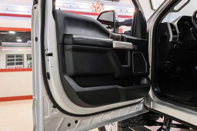 2019 Ford F-250 Super Duty Lariat | Addison, TX | Mr Car Guys