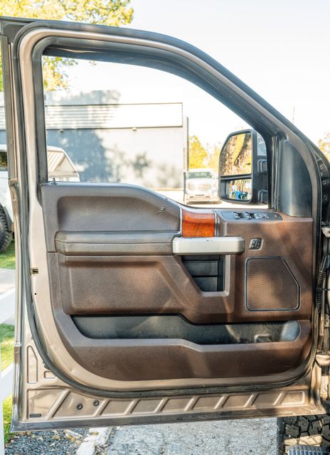 2019 Ford F-250 Super Duty King Ranch ULTIMATE FX4 / CLEAN CARFAX / LOADED | Austin, TX | Rocky Mountain Truck Stop Austin 2019 Ford F-250 Super Duty King Ranch ULTIMATE FX4 / CLEAN CARFAX / LOADED | Austin, TX | Rocky Mountain Truck Stop Austin