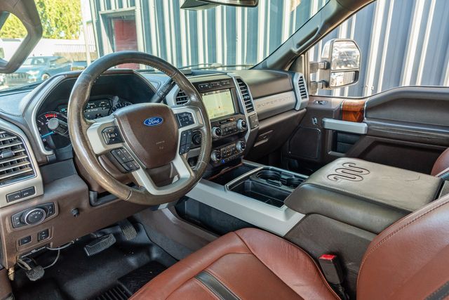 2019 Ford F-250 Super Duty King Ranch ULTIMATE FX4 / CLEAN CARFAX / LOADED | Austin, TX | Rocky Mountain Truck Stop Austin 2019 Ford F-250 Super Duty King Ranch ULTIMATE FX4 / CLEAN CARFAX / LOADED | Austin, TX | Rocky Mountain Truck Stop Austin