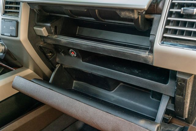 2019 Ford F-250 Super Duty King Ranch ULTIMATE FX4 / CLEAN CARFAX / LOADED | Austin, TX | Rocky Mountain Truck Stop Austin 2019 Ford F-250 Super Duty King Ranch ULTIMATE FX4 / CLEAN CARFAX / LOADED | Austin, TX | Rocky Mountain Truck Stop Austin