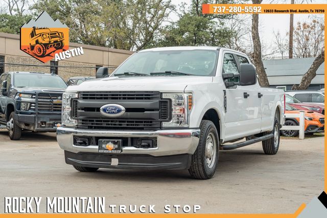 2019 Ford F-250 Super Duty XL LONG BED / SUPER LOW MILES / SINGLE OWNER | Austin, TX | Rocky Mountain Truck Stop Austin
