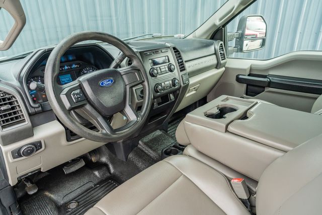 2019 Ford F-250 Super Duty XL LONG BED / SUPER LOW MILES / SINGLE OWNER | Austin, TX | Rocky Mountain Truck Stop Austin 2019 Ford F-250 Super Duty XL LONG BED / SUPER LOW MILES / SINGLE OWNER | Austin, TX | Rocky Mountain Truck Stop Austin