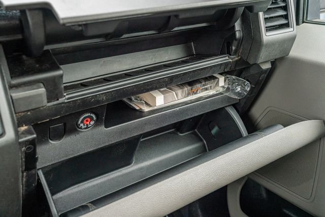 2019 Ford F-250 Super Duty XL LONG BED / SUPER LOW MILES / SINGLE OWNER | Austin, TX | Rocky Mountain Truck Stop Austin