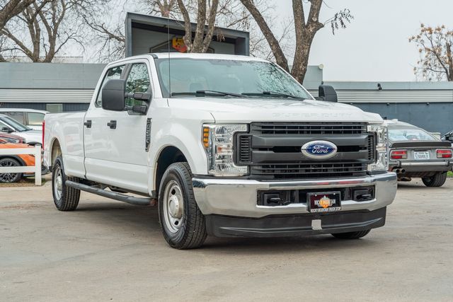 2019 Ford F-250 Super Duty XL LONG BED / SUPER LOW MILES / SINGLE OWNER | Austin, TX | Rocky Mountain Truck Stop Austin