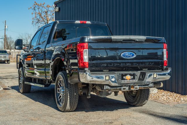 2019 Ford F-250 Super Duty Lariat ULTIMATE CREW FX4 / CLEAN CARFAX 1-OWNER | Austin, TX | Rocky Mountain Truck Stop Austin 2019 Ford F-250 Super Duty Lariat ULTIMATE CREW FX4 / CLEAN CARFAX 1-OWNER | Austin, TX | Rocky Mountain Truck Stop Austin