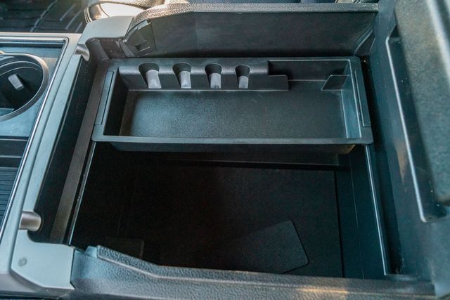 2019 Ford F-250 Super Duty Lariat ULTIMATE CREW FX4 / CLEAN CARFAX 1-OWNER | Austin, TX | Rocky Mountain Truck Stop Austin 2019 Ford F-250 Super Duty Lariat ULTIMATE CREW FX4 / CLEAN CARFAX 1-OWNER | Austin, TX | Rocky Mountain Truck Stop Austin