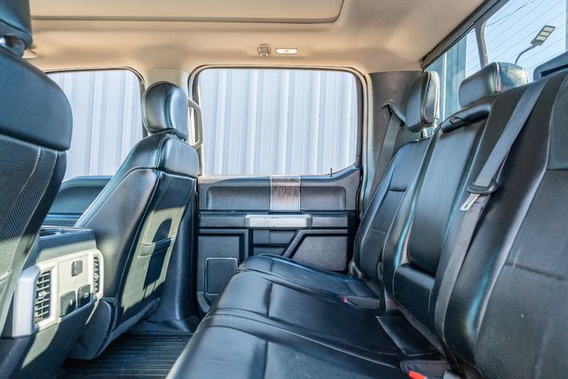 2019 Ford F-250 Super Duty Lariat ULTIMATE CREW FX4 / CLEAN CARFAX 1-OWNER | Austin, TX | Rocky Mountain Truck Stop Austin