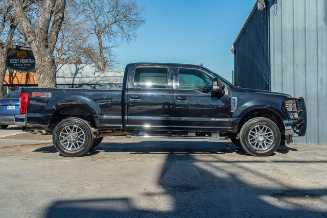 2019 Ford F-250 Super Duty Lariat ULTIMATE CREW FX4 / CLEAN CARFAX 1-OWNER | Austin, TX | Rocky Mountain Truck Stop Austin
