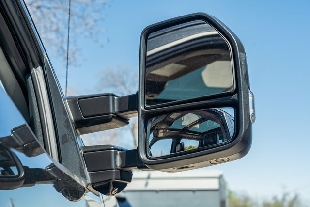 2019 Ford F-250 Super Duty Lariat ULTIMATE CREW FX4 / CLEAN CARFAX 1-OWNER | Austin, TX | Rocky Mountain Truck Stop Austin