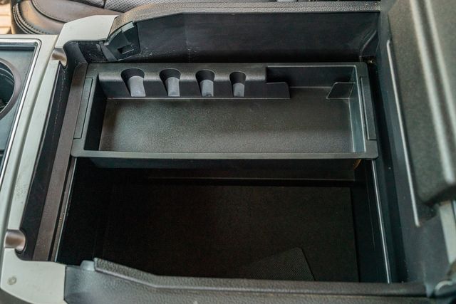 2019 Ford F-250 Super Duty Lariat ULTIMATE CREW FX4 / CLEAN CARFAX 1-OWNER | Austin, TX | Rocky Mountain Truck Stop Austin 2019 Ford F-250 Super Duty Lariat ULTIMATE CREW FX4 / CLEAN CARFAX 1-OWNER | Austin, TX | Rocky Mountain Truck Stop Austin