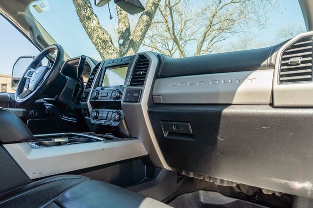 2019 Ford F-250 Super Duty Lariat ULTIMATE CREW FX4 / CLEAN CARFAX 1-OWNER | Dallas, TX | Rocky Mountain Truck Stop Dallas 2019 Ford F-250 Super Duty Lariat ULTIMATE CREW FX4 / CLEAN CARFAX 1-OWNER | Dallas, TX | Rocky Mountain Truck Stop Dallas