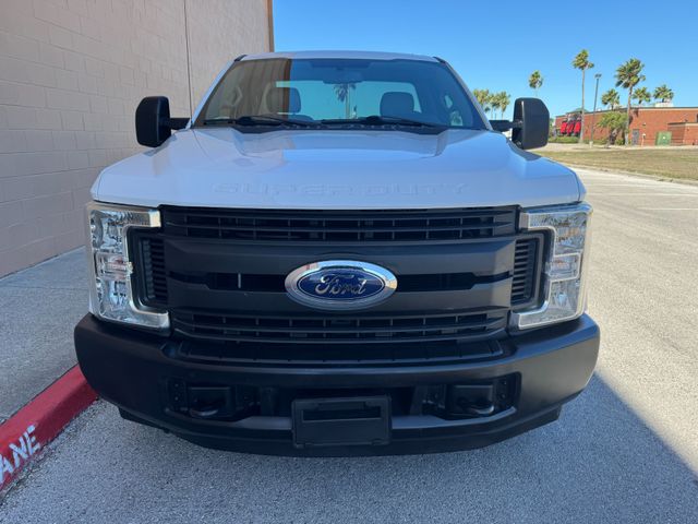 2019 Ford F-250 Super Duty XL Reg Cab Utility/Service Bed | Corpus Christi, TX | Discount Motor Company 2019 Ford F-250 Super Duty XL Reg Cab Utility/Service Bed | Corpus Christi, TX | Discount Motor Company