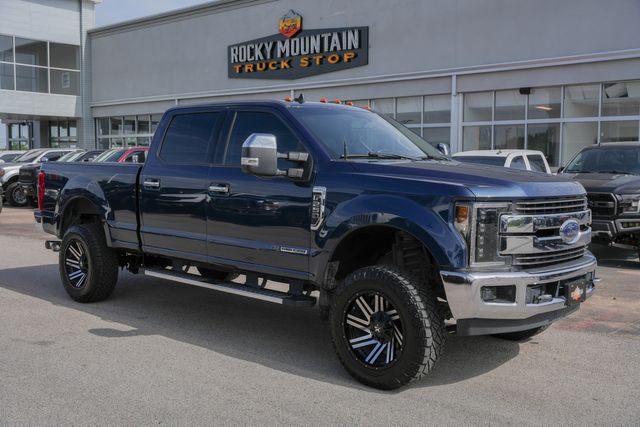 2019 Ford F-250 Super Duty Lariat CREW CAB 4X4 W/ UPGRADES / LOADED | Dallas, TX | Rocky Mountain Truck Stop Dallas 2019 Ford F-250 Super Duty Lariat CREW CAB 4X4 W/ UPGRADES / LOADED | Dallas, TX | Rocky Mountain Truck Stop Dallas