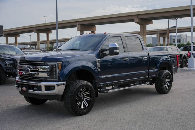 2019 Ford F-250 Super Duty Lariat CREW CAB 4X4 W/ UPGRADES / LOADED | Dallas, TX | Rocky Mountain Truck Stop Dallas 2019 Ford F-250 Super Duty Lariat CREW CAB 4X4 W/ UPGRADES / LOADED | Dallas, TX | Rocky Mountain Truck Stop Dallas