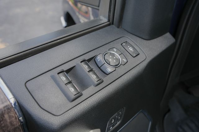 2019 Ford F-250 Super Duty Lariat CREW CAB 4X4 W/ UPGRADES / LOADED | Dallas, TX | Rocky Mountain Truck Stop Dallas 2019 Ford F-250 Super Duty Lariat CREW CAB 4X4 W/ UPGRADES / LOADED | Dallas, TX | Rocky Mountain Truck Stop Dallas