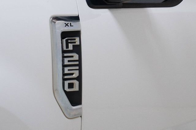 2019 Ford F-250 Super Duty XL 4x4 4dr Crew Cab 6.8 ft. SB Pickup | Houston, TX | Houston Auto Credit 2019 Ford F-250 Super Duty XL 4x4 4dr Crew Cab 6.8 ft. SB Pickup | Houston, TX | Houston Auto Credit