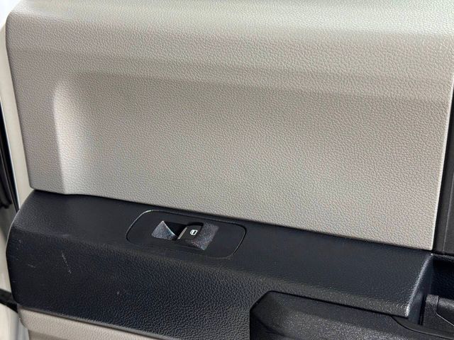 2019 Ford F-250 Super Duty XL 4x4 4dr Crew Cab 6.8 ft. SB Pickup | Houston, TX | Houston Auto Credit 2019 Ford F-250 Super Duty XL 4x4 4dr Crew Cab 6.8 ft. SB Pickup | Houston, TX | Houston Auto Credit