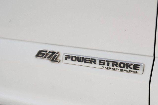 2019 Ford F-250 Super Duty Lariat 4x4 4dr Crew Cab 6.8 ft. SB Pickup | Houston, TX | Houston Auto Credit 2019 Ford F-250 Super Duty Lariat 4x4 4dr Crew Cab 6.8 ft. SB Pickup | Houston, TX | Houston Auto Credit