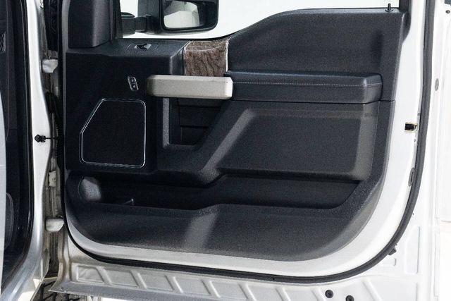 2019 Ford F-250 Super Duty Lariat 4x4 4dr Crew Cab 6.8 ft. SB Pickup | Houston, TX | Houston Auto Credit 2019 Ford F-250 Super Duty Lariat 4x4 4dr Crew Cab 6.8 ft. SB Pickup | Houston, TX | Houston Auto Credit