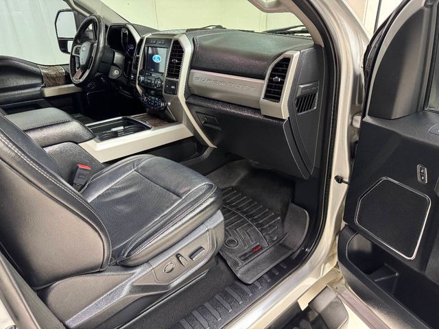 2019 Ford F-250 Super Duty Lariat 4x4 4dr Crew Cab 6.8 ft. SB Pickup | Houston, TX | Houston Auto Credit 2019 Ford F-250 Super Duty Lariat 4x4 4dr Crew Cab 6.8 ft. SB Pickup | Houston, TX | Houston Auto Credit