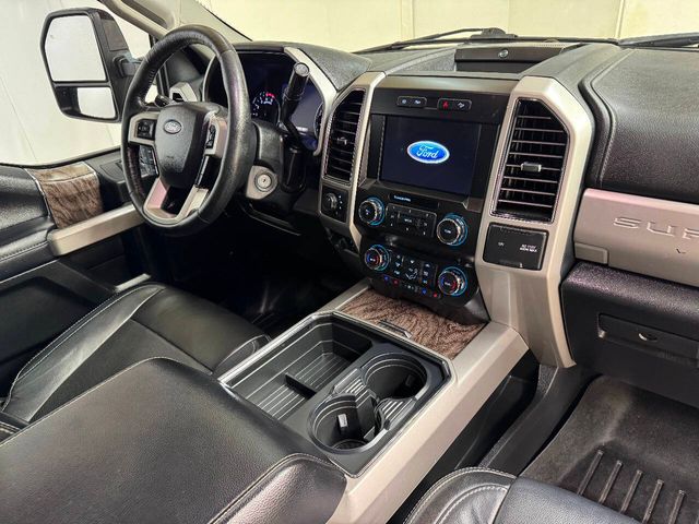 2019 Ford F-250 Super Duty Lariat 4x4 4dr Crew Cab 6.8 ft. SB Pickup | Houston, TX | Houston Auto Credit 2019 Ford F-250 Super Duty Lariat 4x4 4dr Crew Cab 6.8 ft. SB Pickup | Houston, TX | Houston Auto Credit