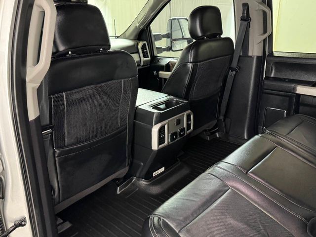 2019 Ford F-250 Super Duty Lariat 4x4 4dr Crew Cab 6.8 ft. SB Pickup | Houston, TX | Houston Auto Credit 2019 Ford F-250 Super Duty Lariat 4x4 4dr Crew Cab 6.8 ft. SB Pickup | Houston, TX | Houston Auto Credit