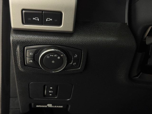 2019 Ford F-250 Super Duty Lariat 4x4 4dr Crew Cab 6.8 ft. SB Pickup | Houston, TX | Houston Auto Credit 2019 Ford F-250 Super Duty Lariat 4x4 4dr Crew Cab 6.8 ft. SB Pickup | Houston, TX | Houston Auto Credit