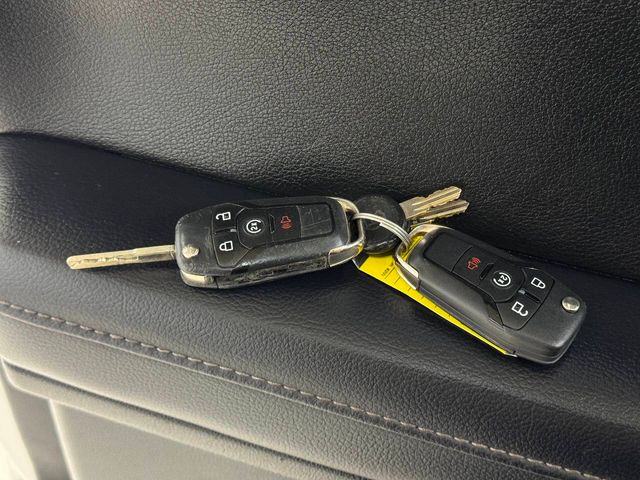 2019 Ford F-250 Super Duty Lariat 4x4 4dr Crew Cab 6.8 ft. SB Pickup | Houston, TX | Houston Auto Credit 2019 Ford F-250 Super Duty Lariat 4x4 4dr Crew Cab 6.8 ft. SB Pickup | Houston, TX | Houston Auto Credit