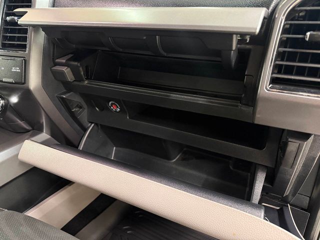 2019 Ford F-250 Super Duty XLT 4x4 4dr Crew Cab 6.8 ft. SB Pickup | Houston, TX | Houston Auto Credit