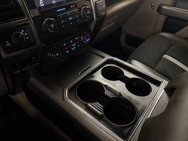 2019 Ford F-250 Super Duty XLT 4x4 4dr Crew Cab 6.8 ft. SB Pickup | Houston, TX | Houston Auto Credit