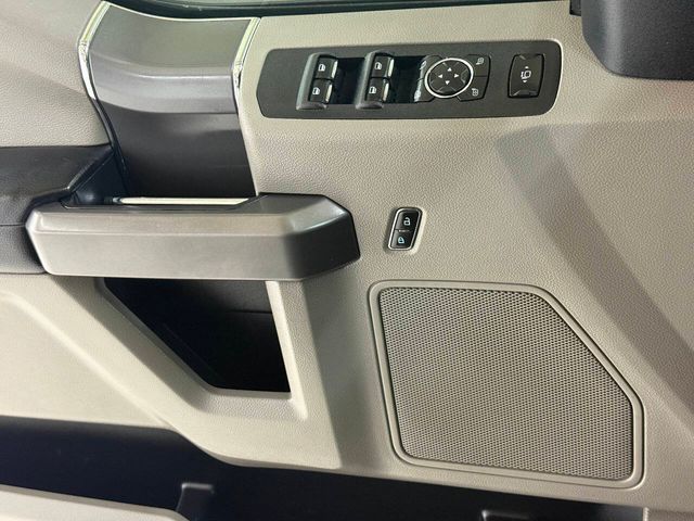 2019 Ford F-250 Super Duty XLT 4x4 4dr Crew Cab 6.8 ft. SB Pickup | Houston, TX | Houston Auto Credit 2019 Ford F-250 Super Duty XLT 4x4 4dr Crew Cab 6.8 ft. SB Pickup | Houston, TX | Houston Auto Credit