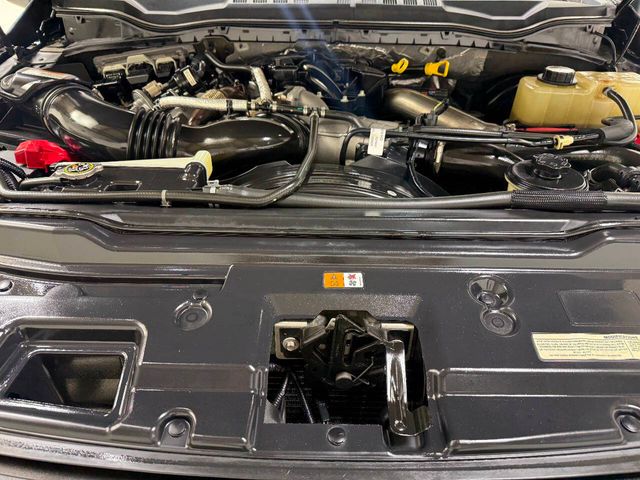 2019 Ford F-250 Super Duty XLT 4x4 4dr Crew Cab 6.8 ft. SB Pickup | Houston, TX | Houston Auto Credit