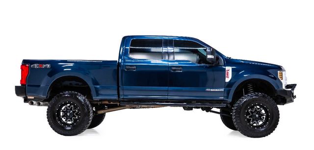 2019 Ford F-250 Super Duty XLT 4x4 4dr Crew Cab 6.8 ft. SB Pickup | Houston, TX | Houston Auto Credit