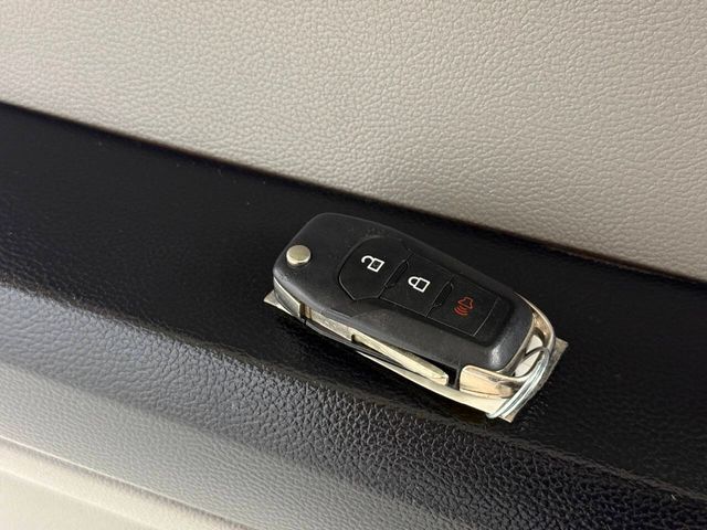 2019 Ford F-250 Super Duty XL 4x4 4dr Crew Cab 6.8 ft. SB Pickup | Houston, TX | Houston Auto Credit