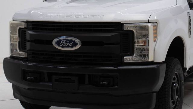 2019 Ford F-250 Super Duty XL 4x4 4dr SuperCab 8 ft. LB Pickup | Houston, TX | Houston Auto Credit