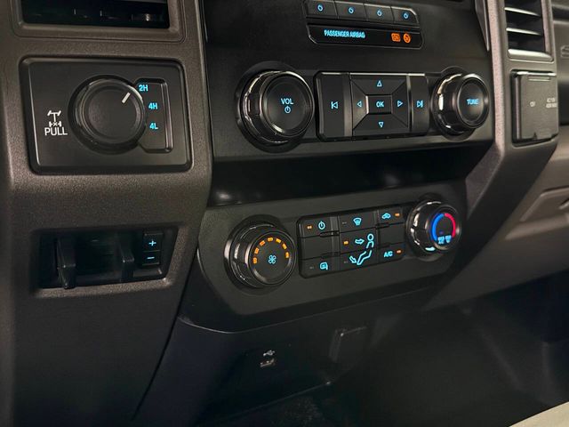 2019 Ford F-250 Super Duty XL 4x4 4dr SuperCab 8 ft. LB Pickup | Houston, TX | Houston Auto Credit 2019 Ford F-250 Super Duty XL 4x4 4dr SuperCab 8 ft. LB Pickup | Houston, TX | Houston Auto Credit