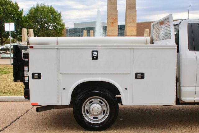 2019 Ford F-250 Super Duty Service Utility Contractor Truck With Power LiftGate | Irving, Texas | Lonestar Automart Inc. 2019 Ford F-250 Super Duty Service Utility Contractor Truck With Power LiftGate | Irving, Texas | Lonestar Automart Inc.