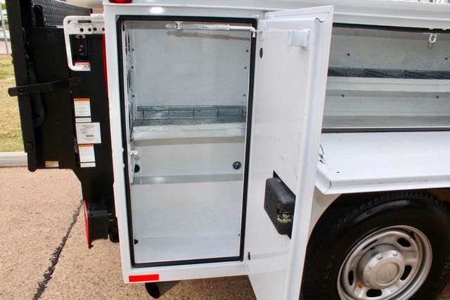 2019 Ford F-250 Super Duty Service Utility Contractor Truck With Power LiftGate | Irving, Texas | Lonestar Automart Inc. 2019 Ford F-250 Super Duty Service Utility Contractor Truck With Power LiftGate | Irving, Texas | Lonestar Automart Inc.