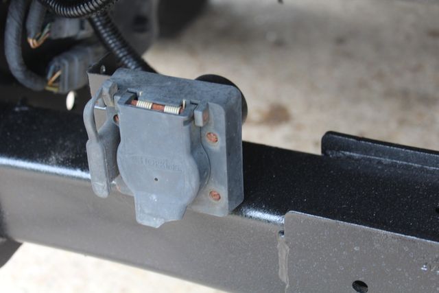 2019 Ford F-250 Super Duty Service Utility Contractor Truck With Power LiftGate | Irving, Texas | Lonestar Automart Inc. 2019 Ford F-250 Super Duty Service Utility Contractor Truck With Power LiftGate | Irving, Texas | Lonestar Automart Inc.