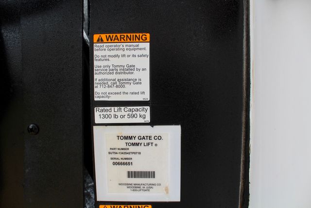 2019 Ford F-250 Super Duty Service Utility Contractor Truck With Power LiftGate | Irving, Texas | Lonestar Automart Inc. 2019 Ford F-250 Super Duty Service Utility Contractor Truck With Power LiftGate | Irving, Texas | Lonestar Automart Inc.