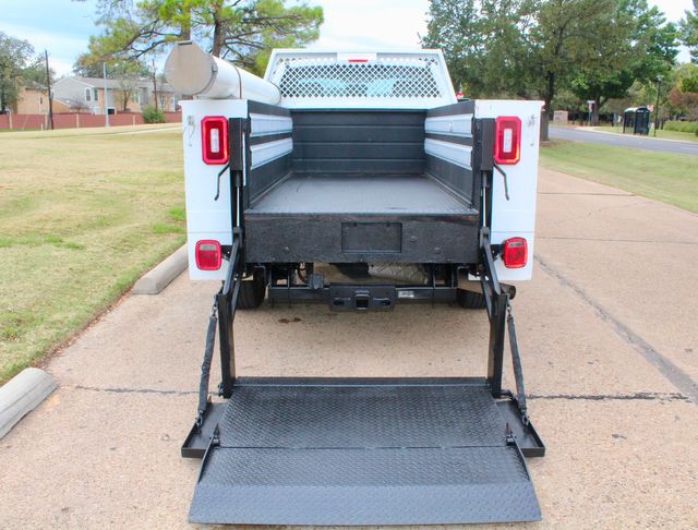 2019 Ford F-250 Super Duty Service Utility Contractor Truck With Power LiftGate | Irving, Texas | Lonestar Automart Inc. 2019 Ford F-250 Super Duty Service Utility Contractor Truck With Power LiftGate | Irving, Texas | Lonestar Automart Inc.