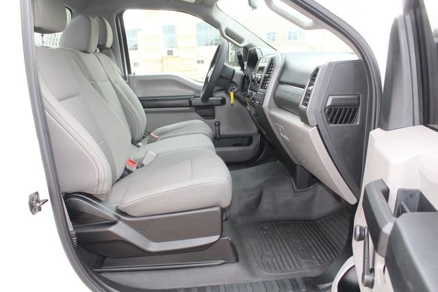 2019 Ford F-250 Super Duty Service Utility Contractor Truck With Power LiftGate | Irving, Texas | Lonestar Automart Inc. 2019 Ford F-250 Super Duty Service Utility Contractor Truck With Power LiftGate | Irving, Texas | Lonestar Automart Inc.