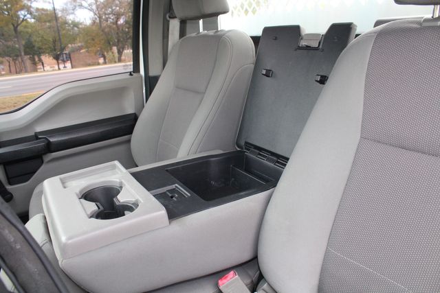 2019 Ford F-250 Super Duty Service Utility Contractor Truck With Power LiftGate | Irving, Texas | Lonestar Automart Inc. 2019 Ford F-250 Super Duty Service Utility Contractor Truck With Power LiftGate | Irving, Texas | Lonestar Automart Inc.