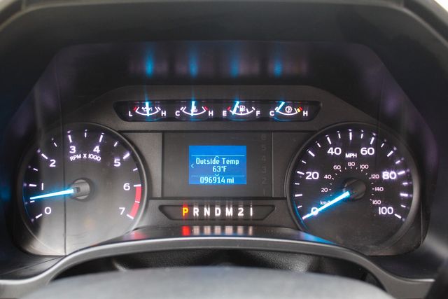 2019 Ford F-250 Super Duty Service Utility Contractor Truck With Power LiftGate | Irving, Texas | Lonestar Automart Inc. 2019 Ford F-250 Super Duty Service Utility Contractor Truck With Power LiftGate | Irving, Texas | Lonestar Automart Inc.