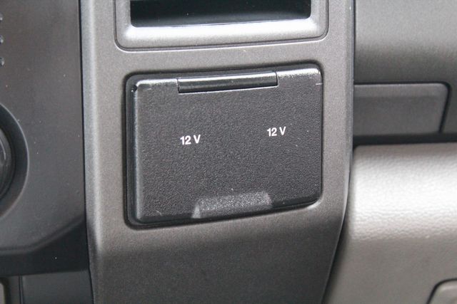 2019 Ford F-250 Super Duty Service Utility Contractor Truck With Power LiftGate | Irving, Texas | Lonestar Automart Inc. 2019 Ford F-250 Super Duty Service Utility Contractor Truck With Power LiftGate | Irving, Texas | Lonestar Automart Inc.