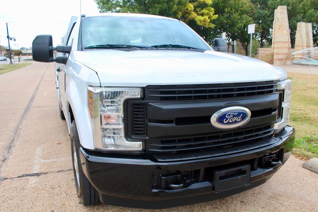 2019 Ford F-250 Super Duty Service Utility Contractor Truck With Power LiftGate | Irving, Texas | Lonestar Automart Inc. 2019 Ford F-250 Super Duty Service Utility Contractor Truck With Power LiftGate | Irving, Texas | Lonestar Automart Inc.