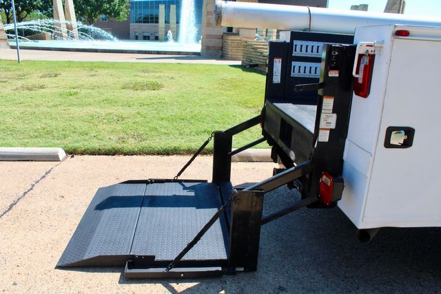 2019 Ford F-250 Super Duty Utility Service Truck With Power LiftGate | Irving, Texas | Lonestar Automart Inc. 2019 Ford F-250 Super Duty Utility Service Truck With Power LiftGate | Irving, Texas | Lonestar Automart Inc.