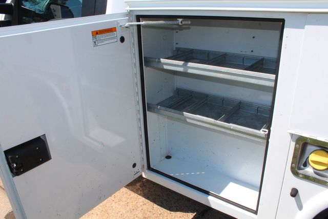 2019 Ford F-250 Super Duty Utility Service Truck With Power LiftGate | Irving, Texas | Lonestar Automart Inc. 2019 Ford F-250 Super Duty Utility Service Truck With Power LiftGate | Irving, Texas | Lonestar Automart Inc.