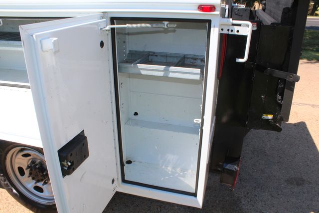 2019 Ford F-250 Super Duty Utility Service Truck With Power LiftGate | Irving, Texas | Lonestar Automart Inc. 2019 Ford F-250 Super Duty Utility Service Truck With Power LiftGate | Irving, Texas | Lonestar Automart Inc.