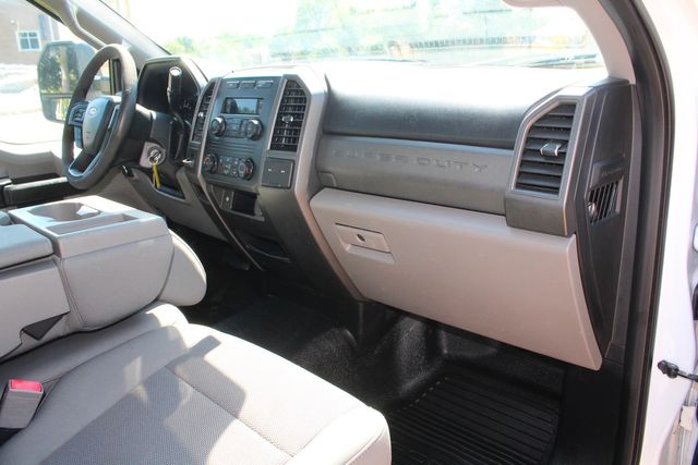 2019 Ford F-250 Super Duty Utility Service Truck With Power LiftGate | Irving, Texas | Lonestar Automart Inc. 2019 Ford F-250 Super Duty Utility Service Truck With Power LiftGate | Irving, Texas | Lonestar Automart Inc.